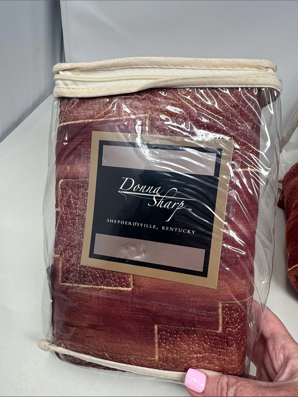 VINTAGE DONNA SHARP KING PILLOW SHAMS RED DESERT LOT / PAIR OF 2 QUILTED